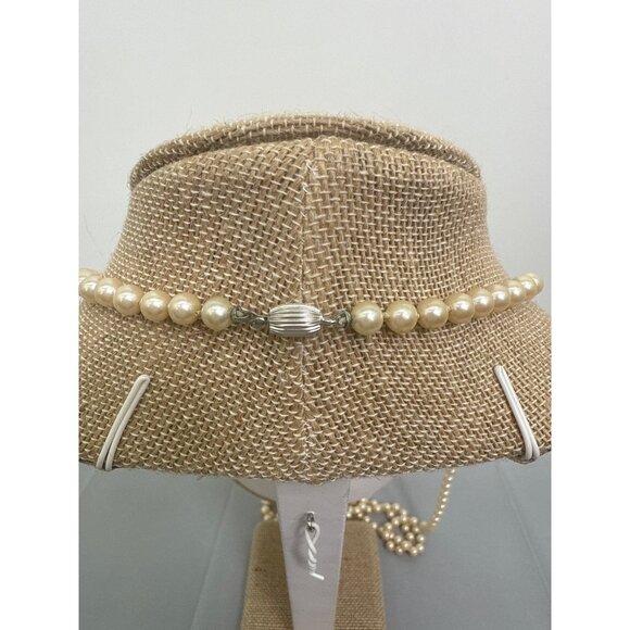 Elegant Long Faux Pearl Necklace With Faux Silver-Tone Clasp - Picture 4 of 4